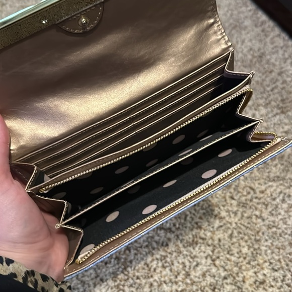 Anne Klein Wallet - Picture 3 of 3